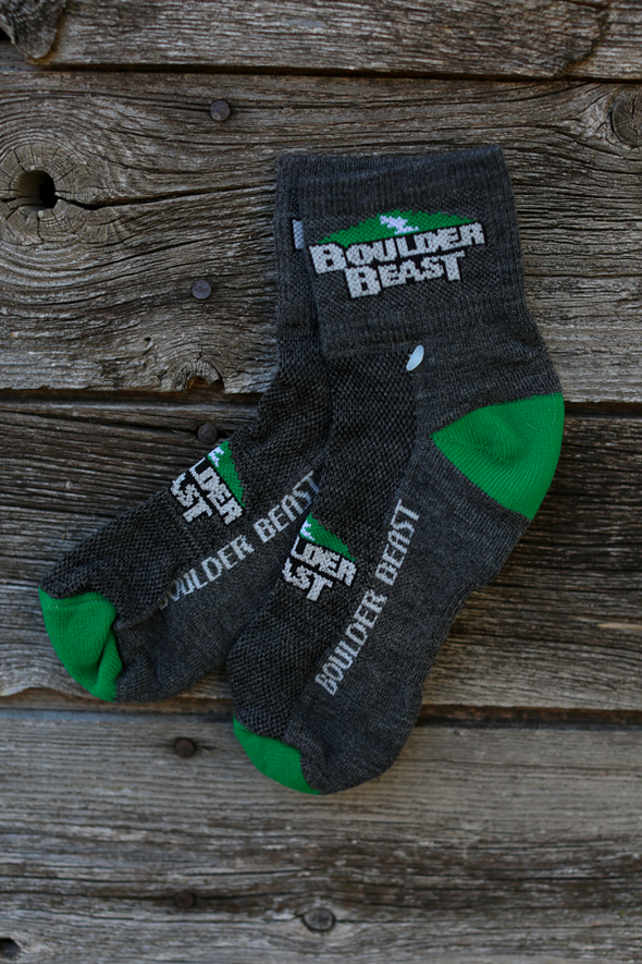 Boulder Beast Socks - grey/green